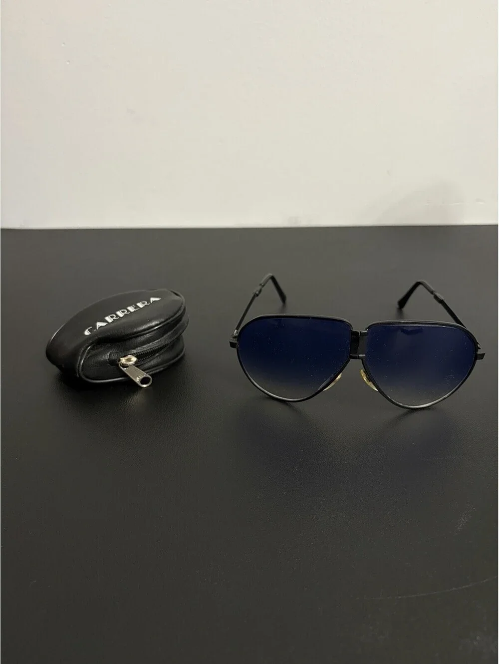 Vintage Folding Aviator Sunglasses Blue Gradient Lenses w/ Carrera Case